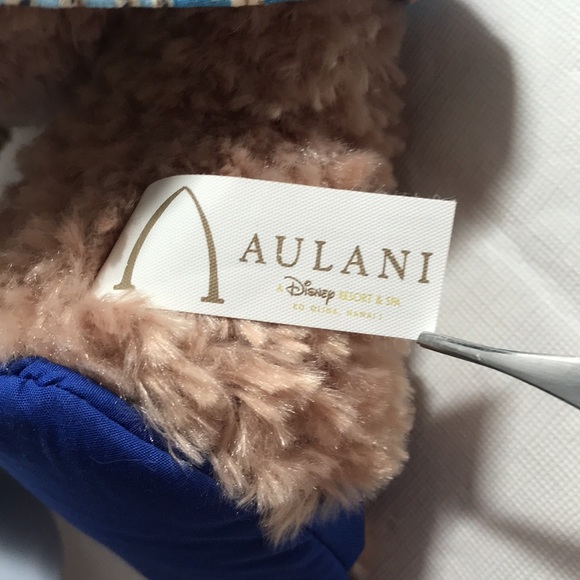 Shellie Mae Disney Aulani Plush Teddy Bear Hawaiian Dress, Sandals & Head Flower - Picture 7 of 11